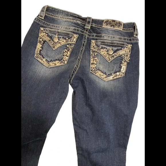 Miss Me Skinny Jeans - Picture 1 of 10